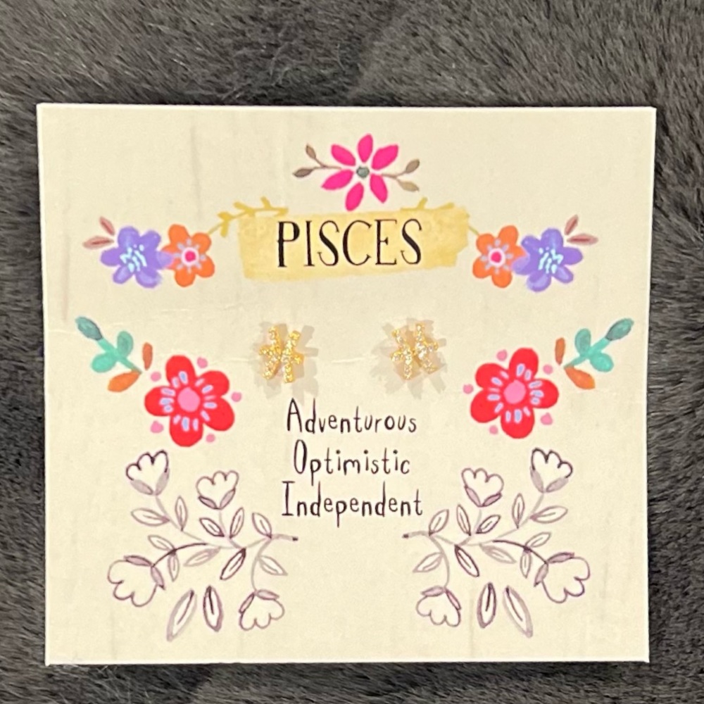 New Natural Life Retired Pisces Gold Plated Zodiac Stud Rhinestone Earrings